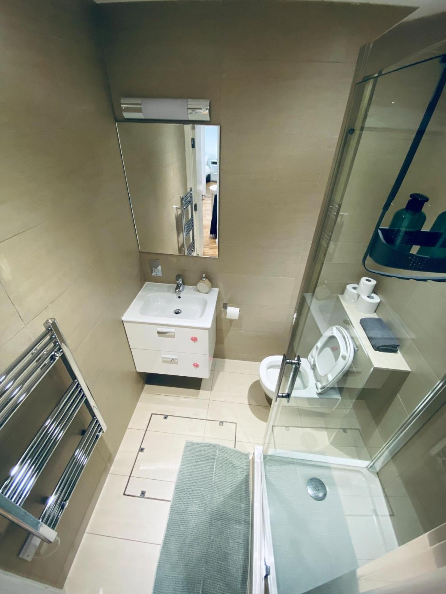 2 Bedroom Flat - 2 Bath - 15 Min Camden Town Londyn Zewnętrze zdjęcie